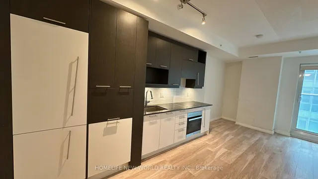 Additional image 8 of 30 Nelson St Unit 402