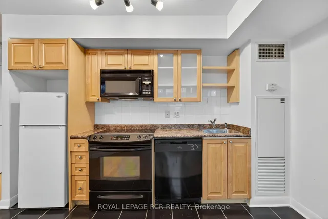 Additional image 11 of 600 Fleet St Unit 310