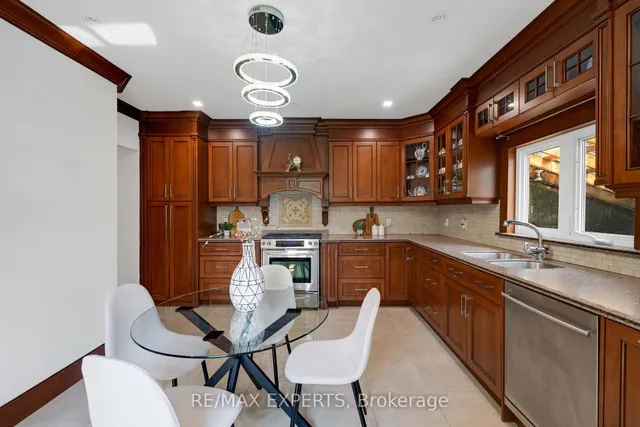 Additional image 7 of 19 Kenora Cres