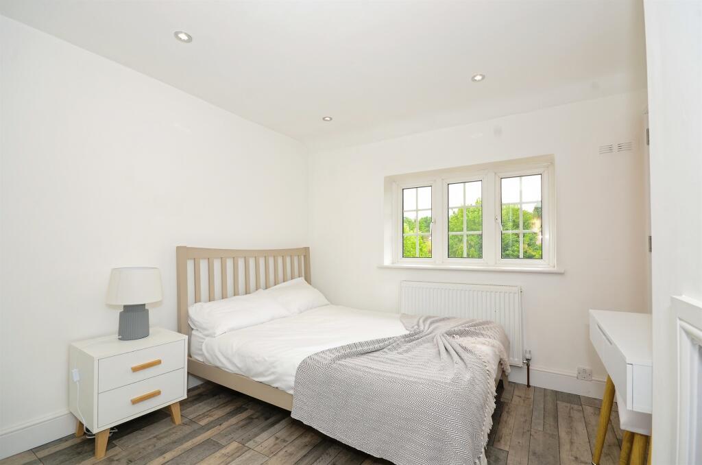 Additional image 10 of Manor Road, London Colney, ST. ALBANS