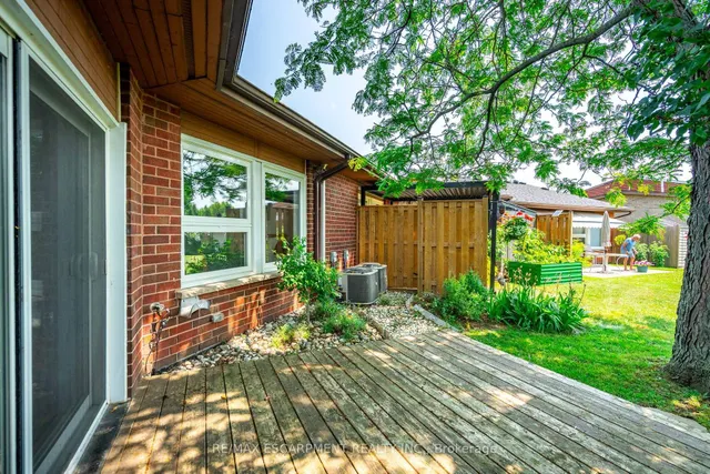 Additional image 36 of 1 Archdeacon Clark Tr