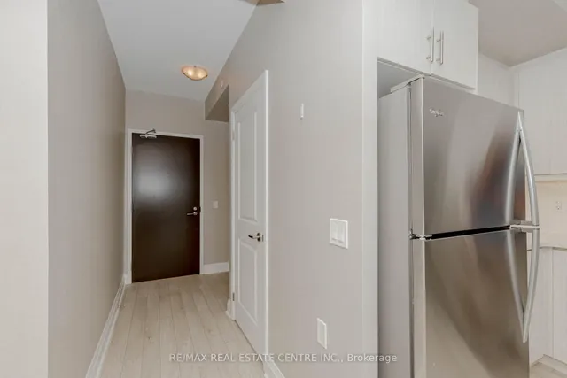 Additional image 9 of 15 Zorra St Unit 506