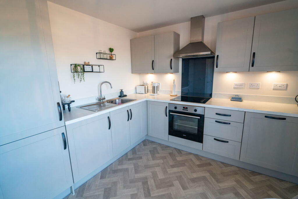 Additional image 6 of Lucks Avenue, Hall Green, B28 8FD