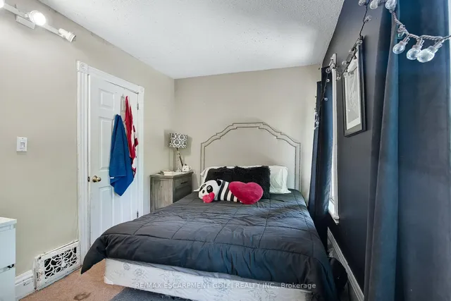 房产图片 26 - 466 查尔顿大道