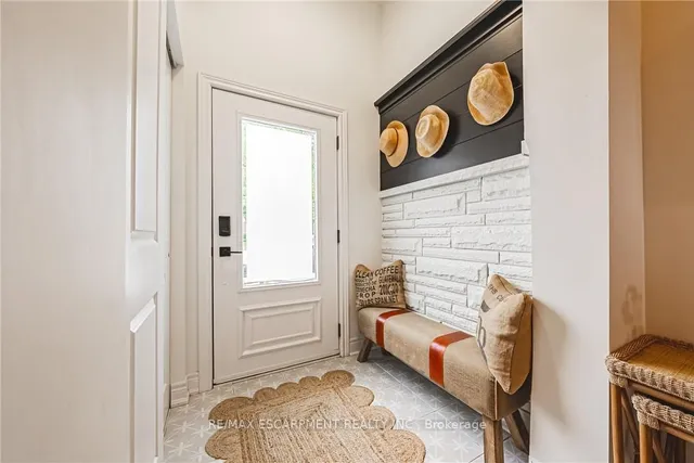 Additional image 5 of 452 John Frederick Dr