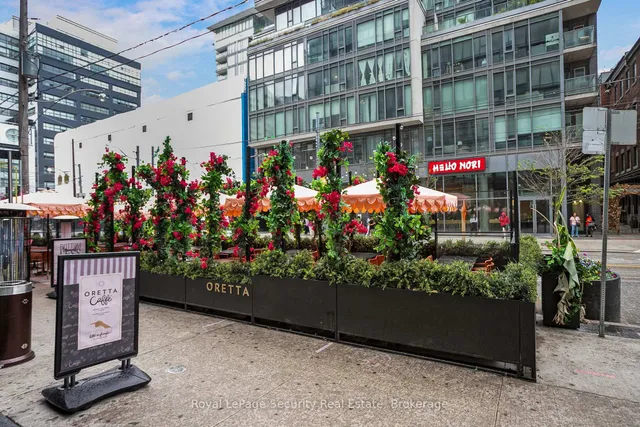 Additional image 23 of 629 King St Unit 320