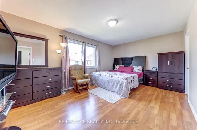 Additional image 20 of 7 Glacier Cres