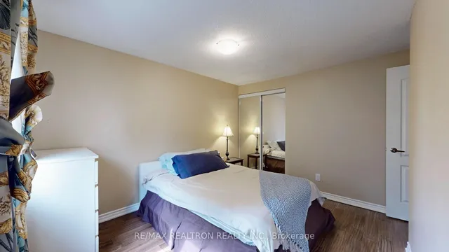 Additional image 34 of 4 Fanshawe Dr