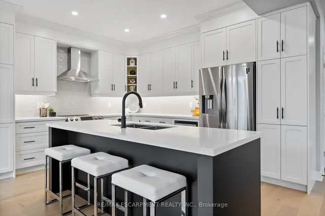 Additional image 5 of 65 Seabreeze Cres
