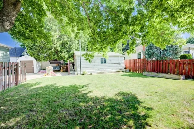 Additional image 35 of 151 Walter Ave