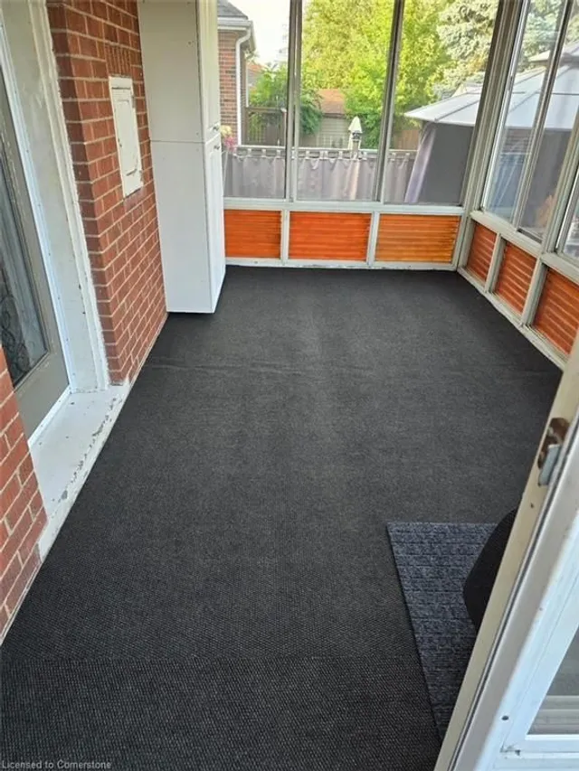 Additional image 39 of 97 Bell Ave