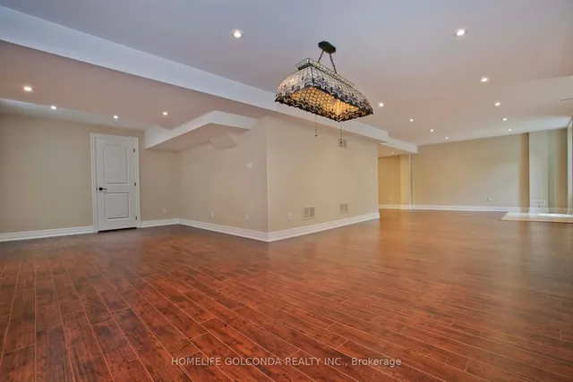 Additional image 35 of 394 Connaught Ave