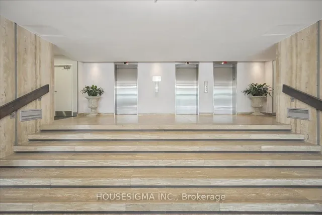 Additional image 14 of 1359 White Oaks Blvd Unit 1605