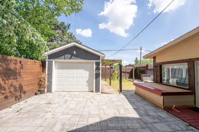 Additional image 40 of 69 Eldomar Ave