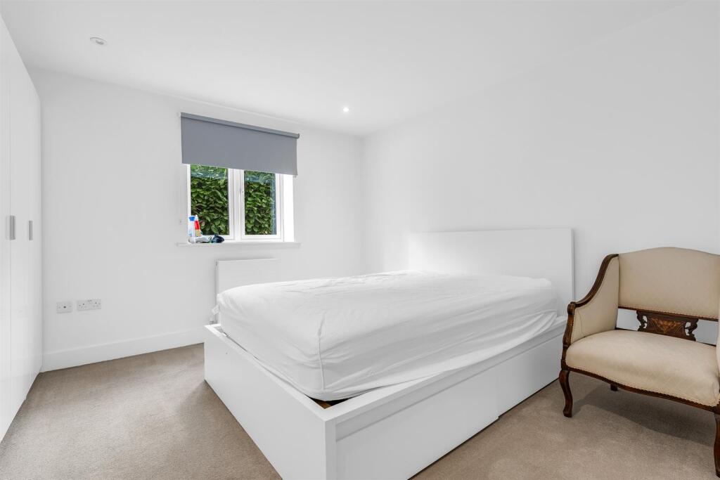 Additional image 9 of 80 Great North Road, Welwyn