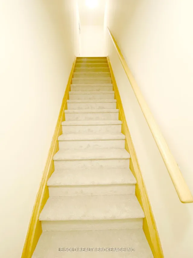 房产图片 3 - 145 Tapscott Rd 单元 32