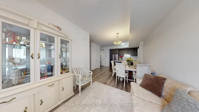 房产图片 8 - 多伦多第十二街260号第5单元