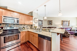 Additional image 4 of 1002 8th Avenue