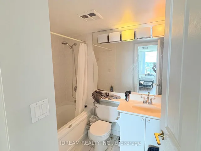 Additional image 20 of 68 Corporate Dr Unit 638