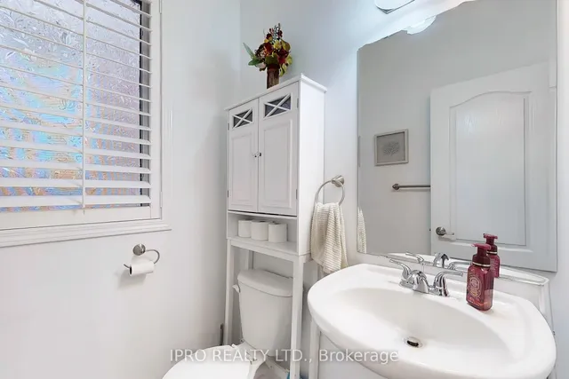 Additional image 20 of 861 Whaley Way