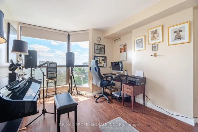 Additional image 25 of 1111 Bough Beeches Blvd Unit 1002