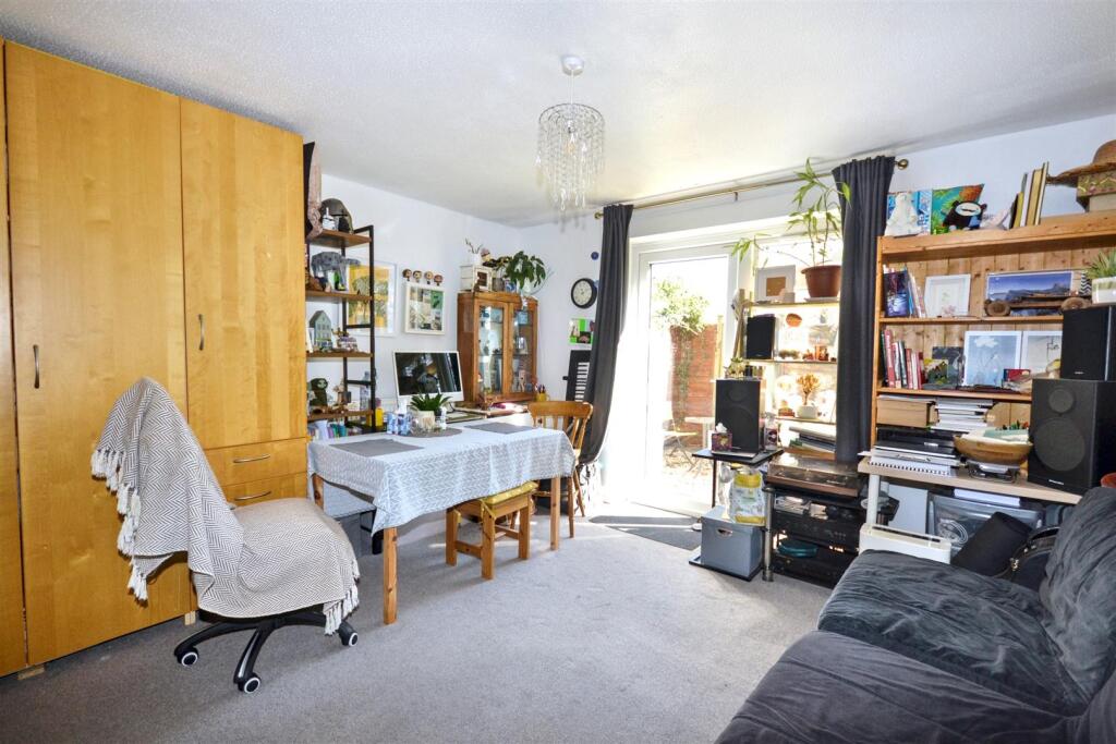 Additional image 5 of Newgate Close, St. Albans