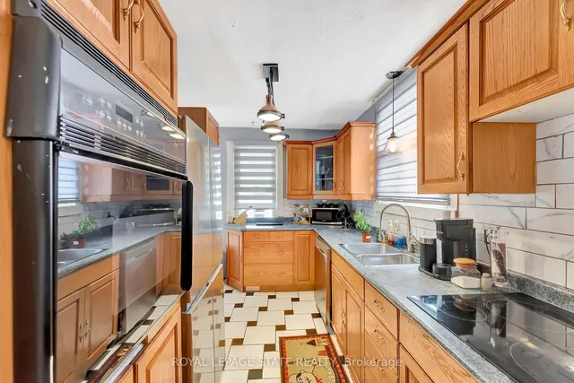 Additional image 10 of 158 East 26th St