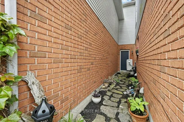 Additional image 38 of 62 Valridge Dr