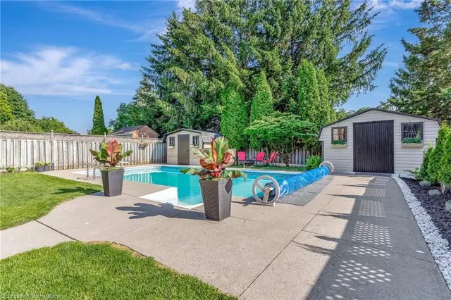 Additional image 43 of 101 Devonglen Dr