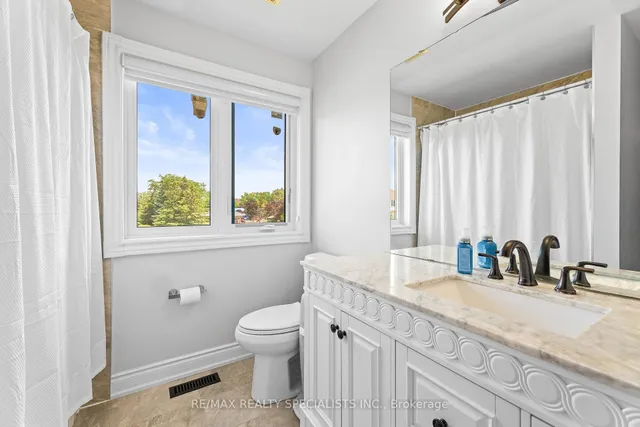 Additional image 32 of 60 Sunny Meadow Blvd