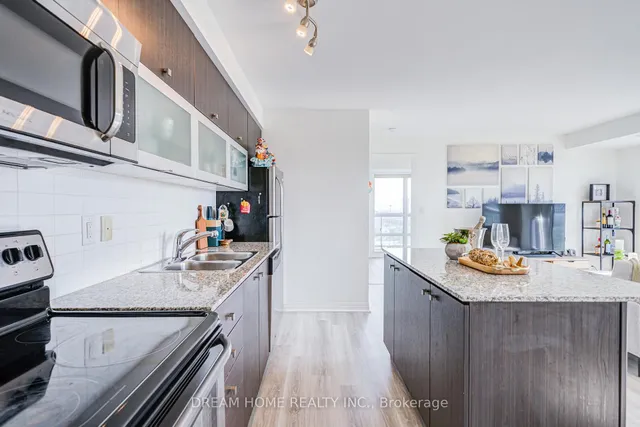 房产图片 6 - 2015 Sheppard Ave 单元904