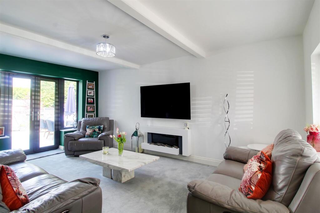 Additional image 7 of Moffats Lane, Brookmans Park