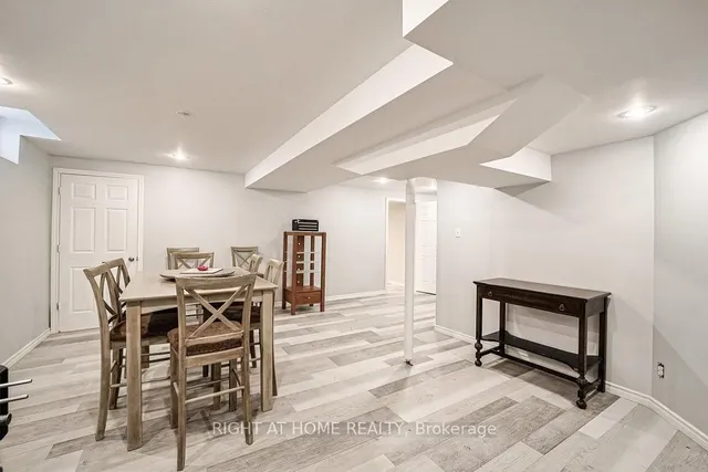 Additional image 40 of 176 Cooke Cres