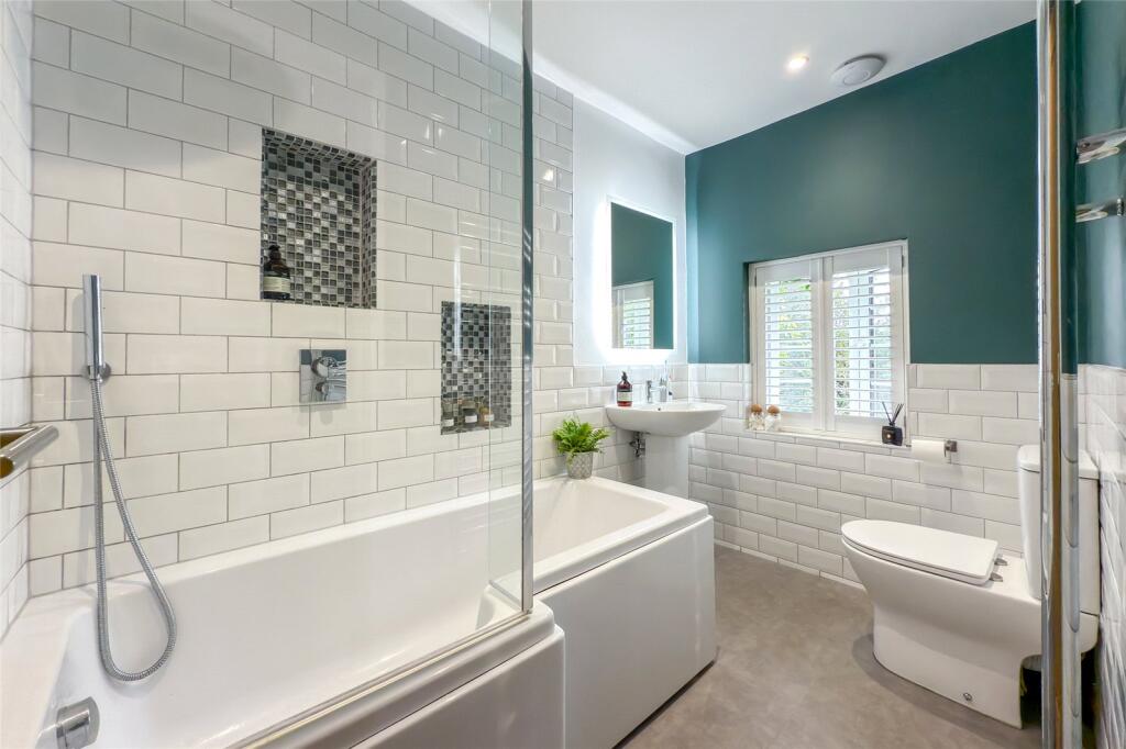 Additional image 11 of Chiswell Green Lane, St. Albans, Hertfordshire, AL2