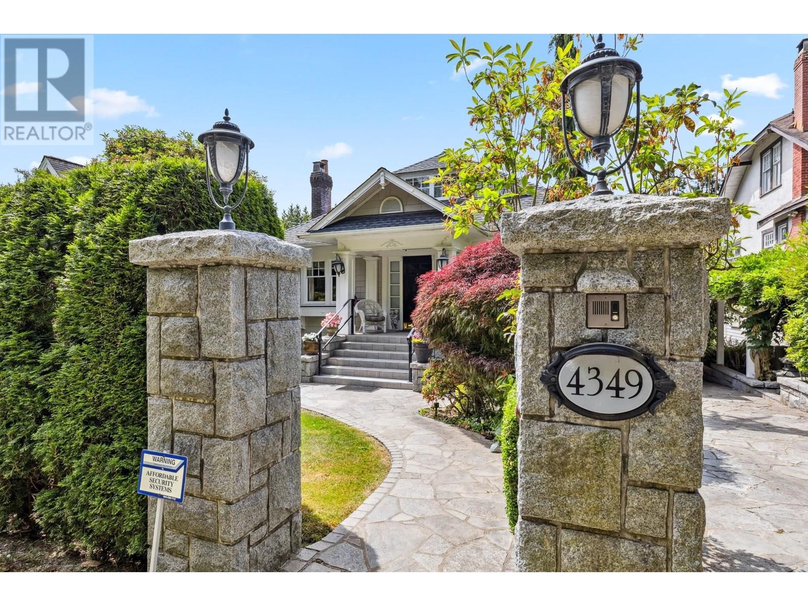 4349 CYPRESS STREET|Vancouver, British Columbia V6J3P9