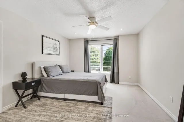 Additional image 28 of 205 Portage Lane