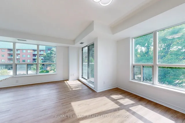 房产图片 8 - 60 Fairfax Cres 单元 211