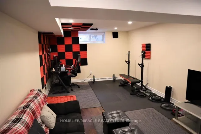 Additional image 27 of 28 Holbrook Rd