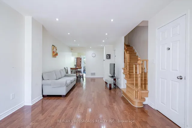 Additional image 7 of 29 Rosebank Dr Unit 206