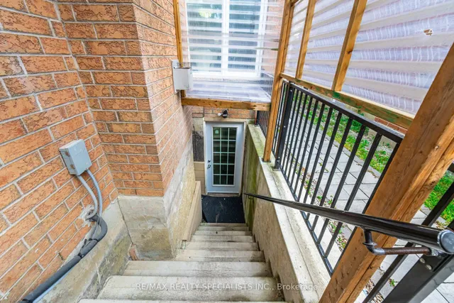 Additional image 36 of 33 Asterwind Cres