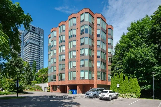 2121 Lakeshore Rd Unit 203