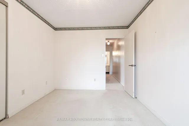 Additional image 22 of 1359 White Oaks Blvd Unit 406