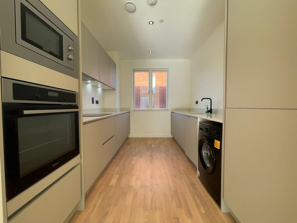 Additional image 4 of South Loop Square, Birmingham, B16 0