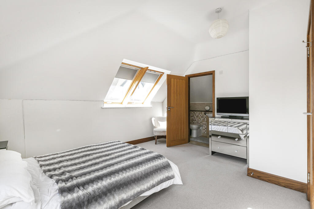 Additional image 17 of Danesbury Park Road, Welwyn, Hertfordshire, AL6