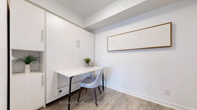 Additional image 15 of 100 Harbour St Unit 5406