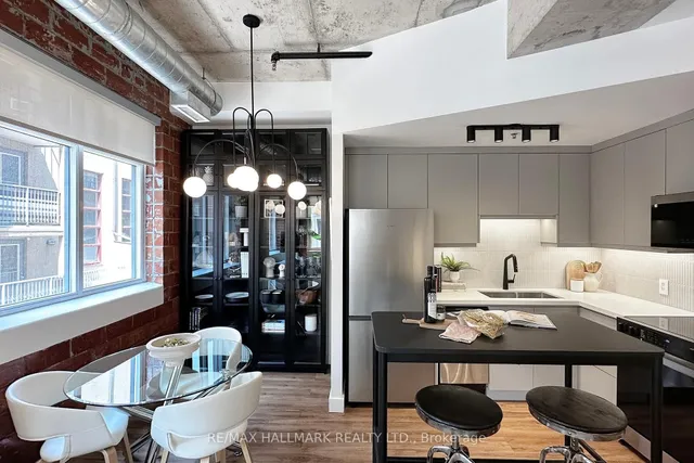 Additional image 5 of 10 Wellesley Pl Unit 206