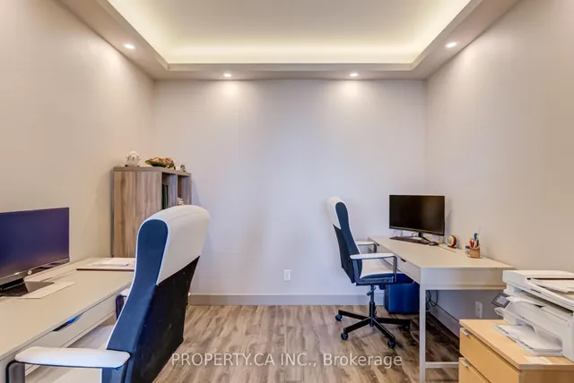 Additional image 21 of 8 Hillcrest Ave Unit PH 201