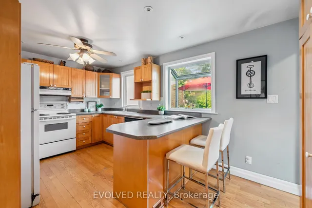 Additional image 13 of 19 Twenty Fourth St