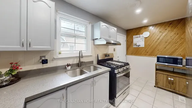 Additional image 18 of 23 Crawford Dr