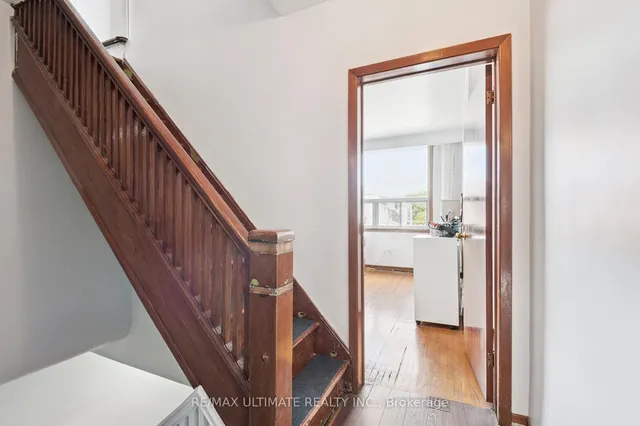 Additional image 16 of 998 Ossington Ave